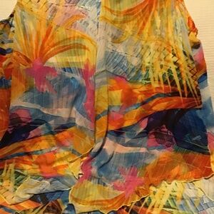 Womens Plus Sleeveless Flowing Summer Blouse